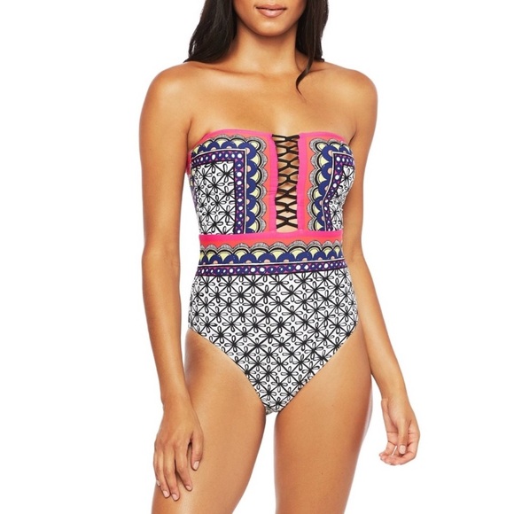 NEW Trina Turk Tanzania Scarf Bandeau One Piece 8 - Picture 1 of 11